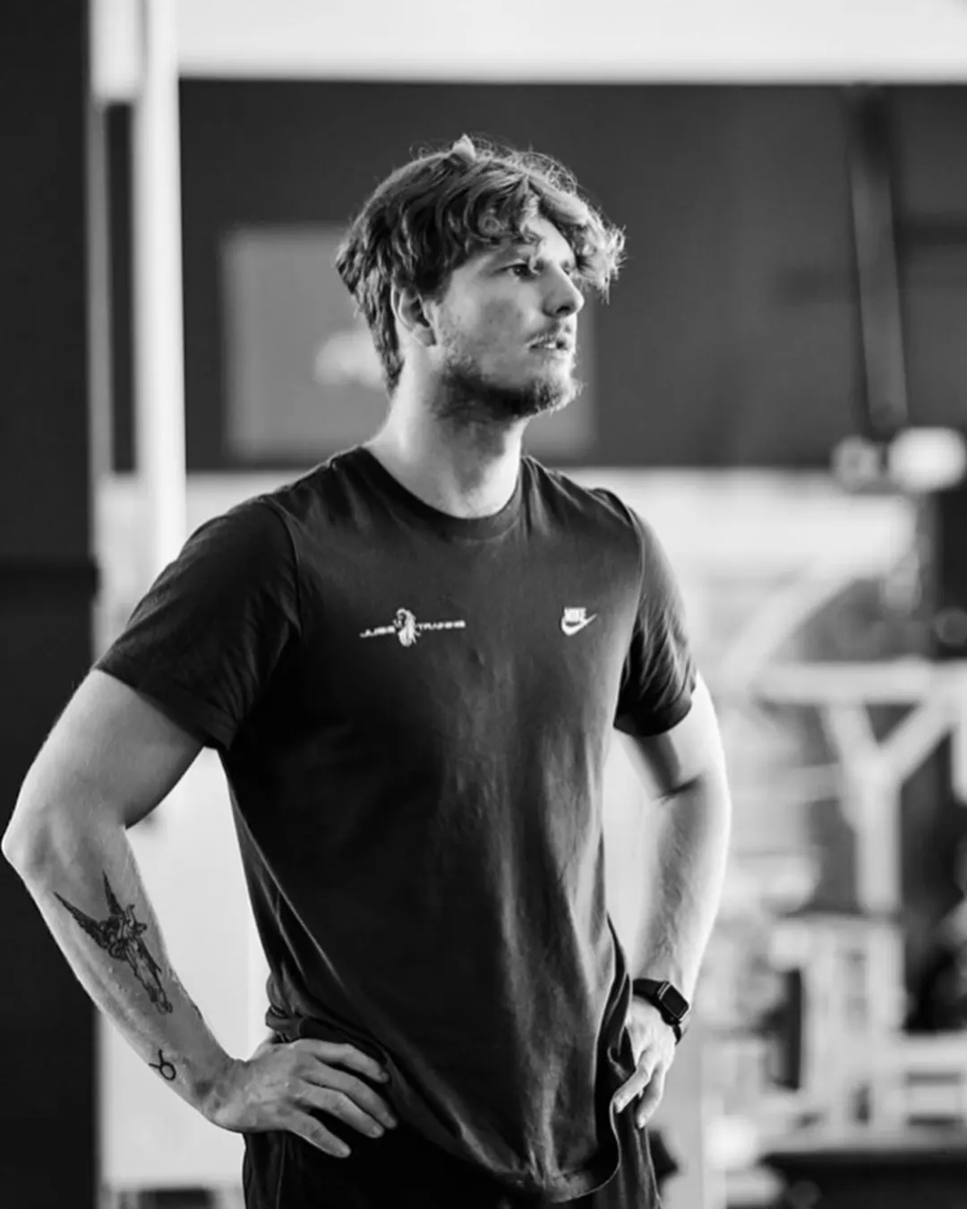 Ernestas Barkus coaching in the gym